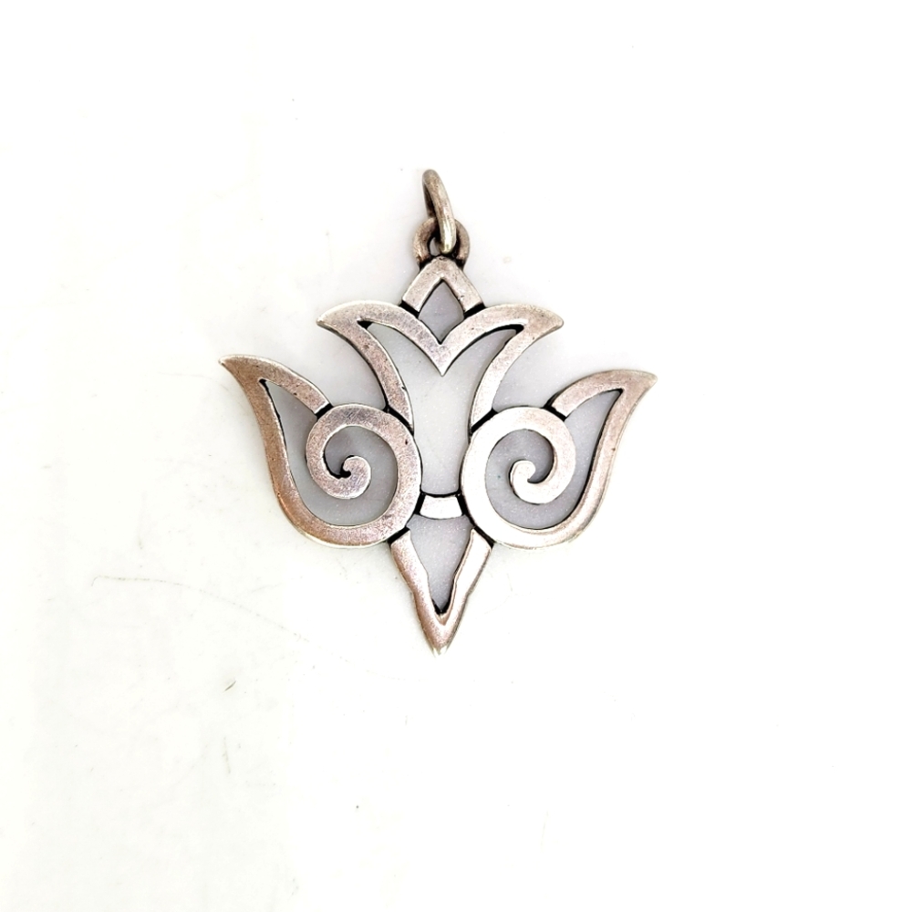 Retired Rare James Avery Sterling Silver Large Open Work Peace Dove Bird Pendant